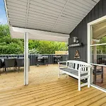 Three-bedroom In Semesterbostad Toftlund