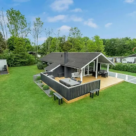 Cozy In With Kitchen Holiday home