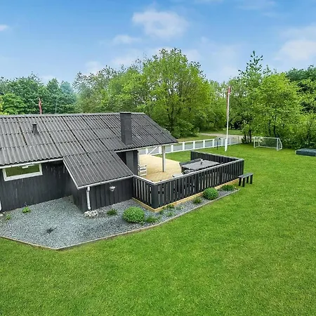 Holiday home Cozy In With Kitchen Toftlund