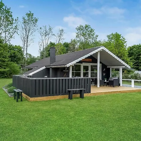 3 Bedroom Lovely Home In Toftlund *