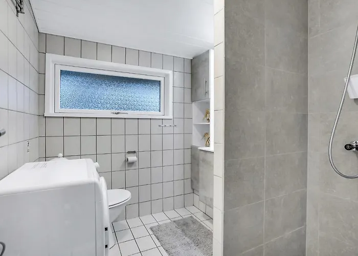 Three-bedroom In Nyaraló Toftlund