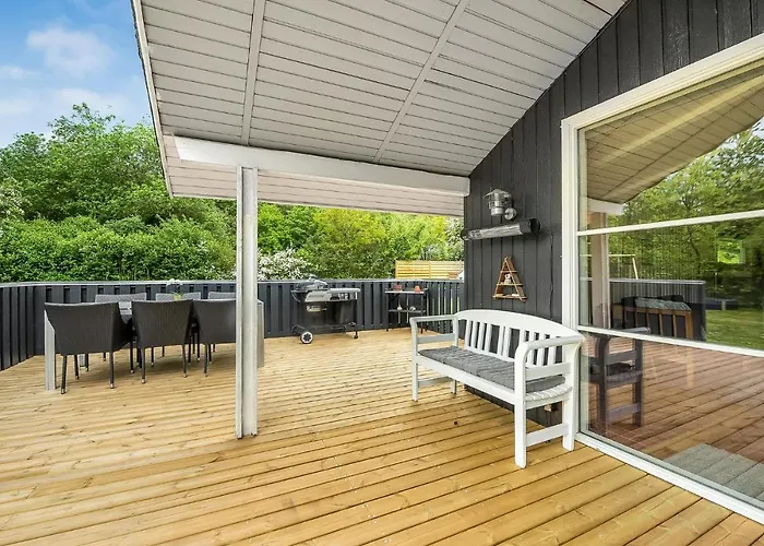 Three-bedroom In Nyaraló Toftlund